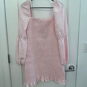 Gianni Bini smocked dress. Size medium. NWT.